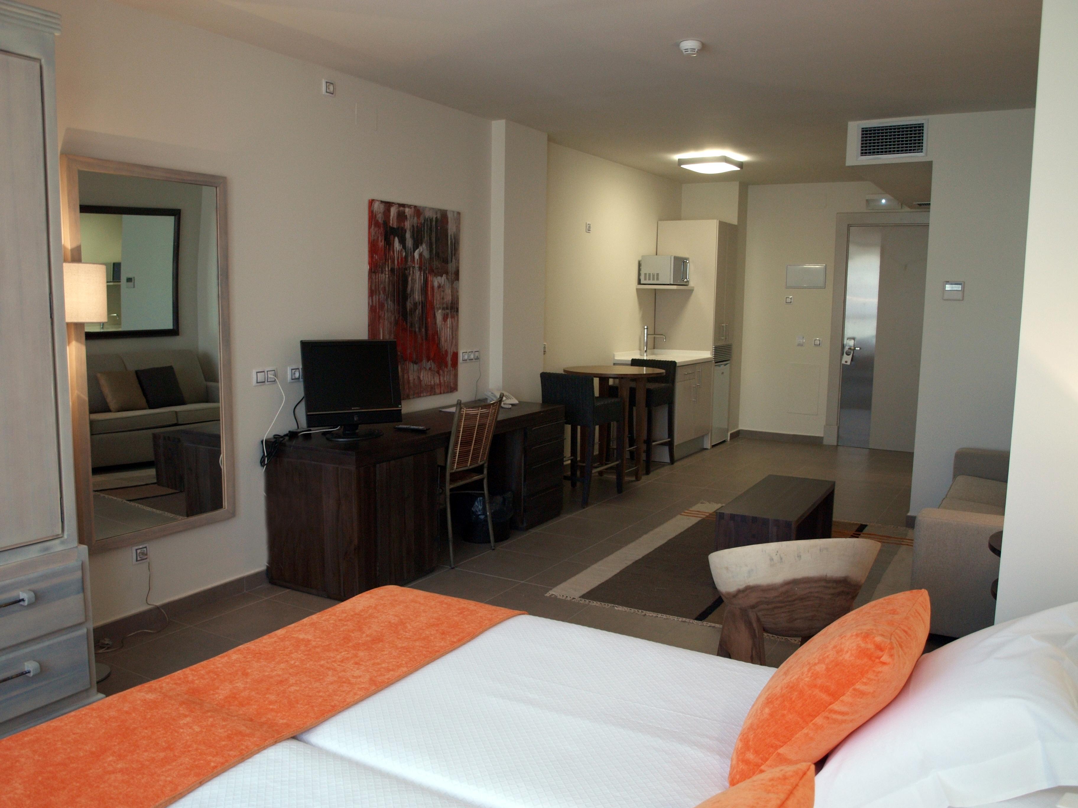 Eco Alcala Suites Madrid Eksteriør billede
