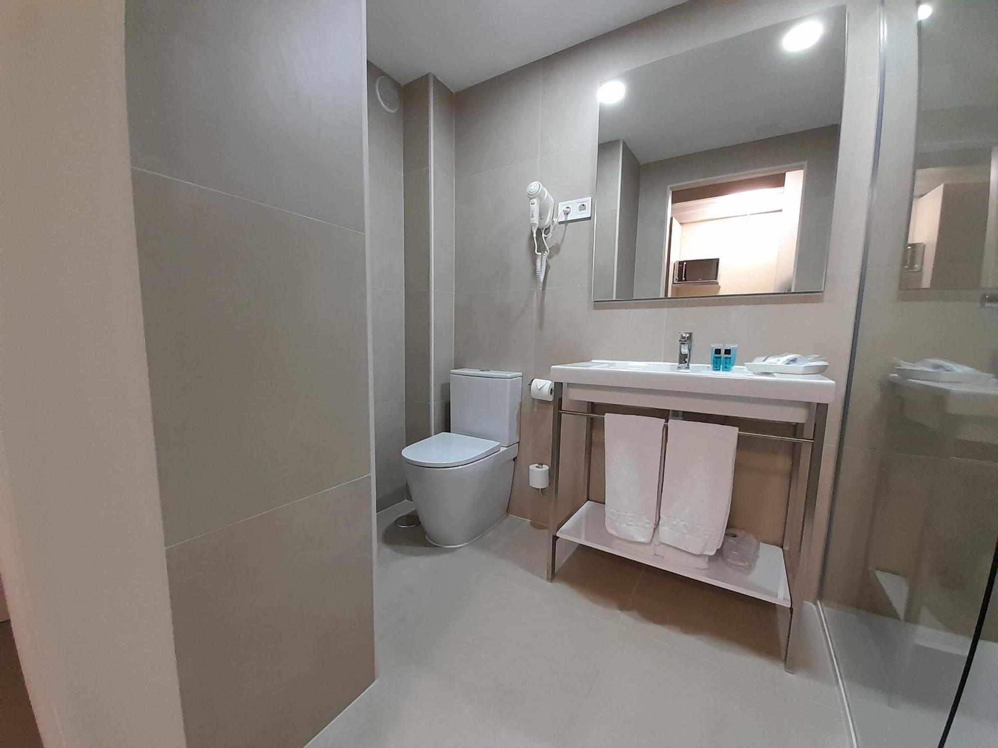 Eco Alcala Suites Madrid Eksteriør billede