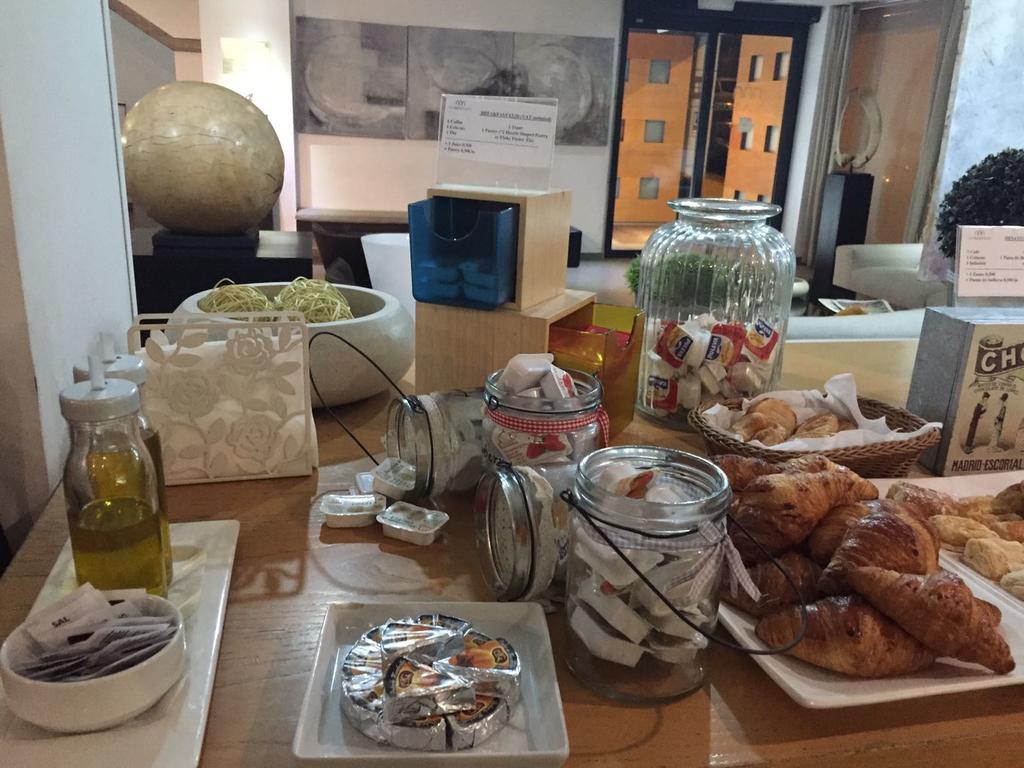 Eco Alcala Suites Madrid Eksteriør billede