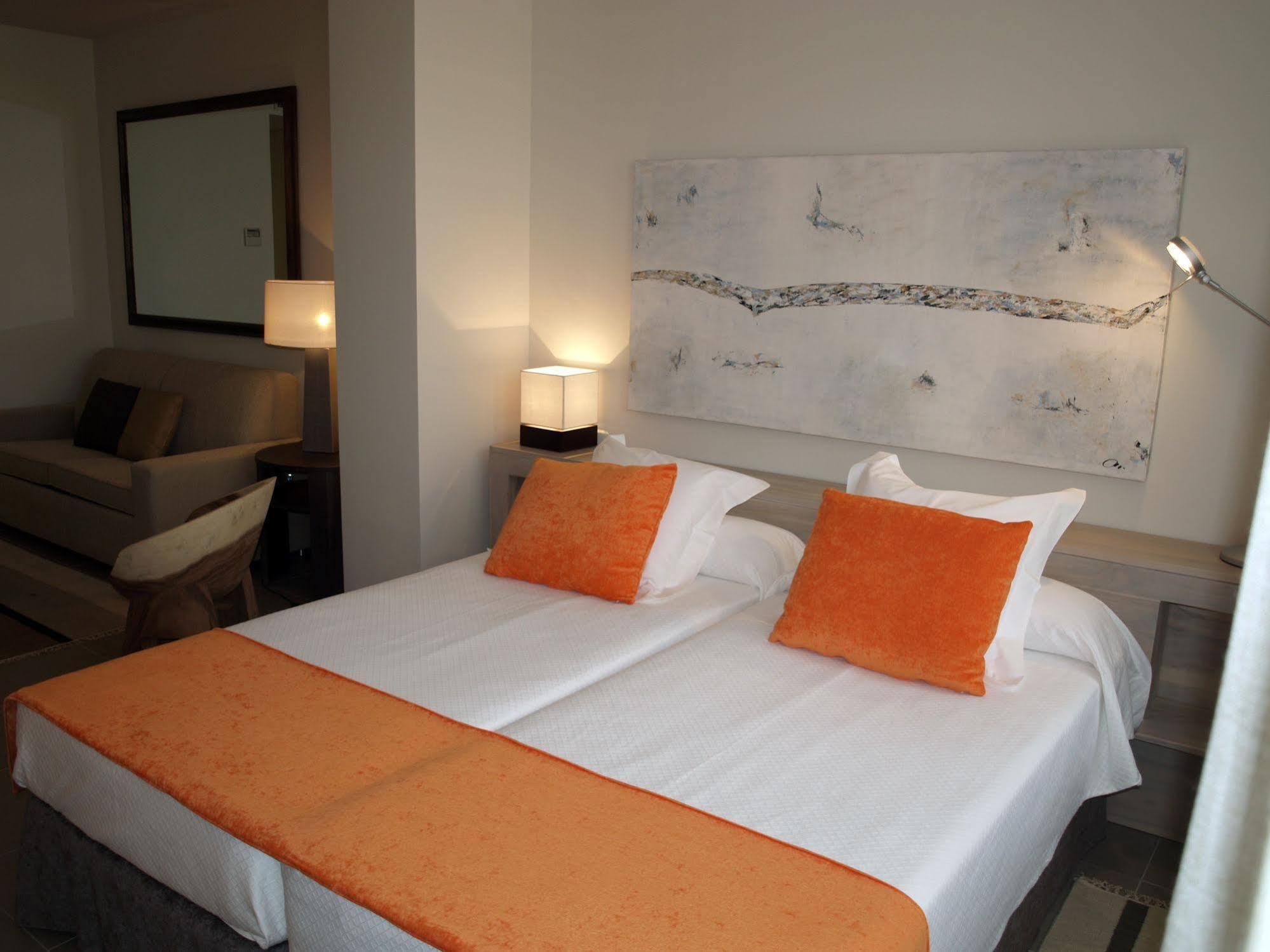 Eco Alcala Suites Madrid Værelse billede